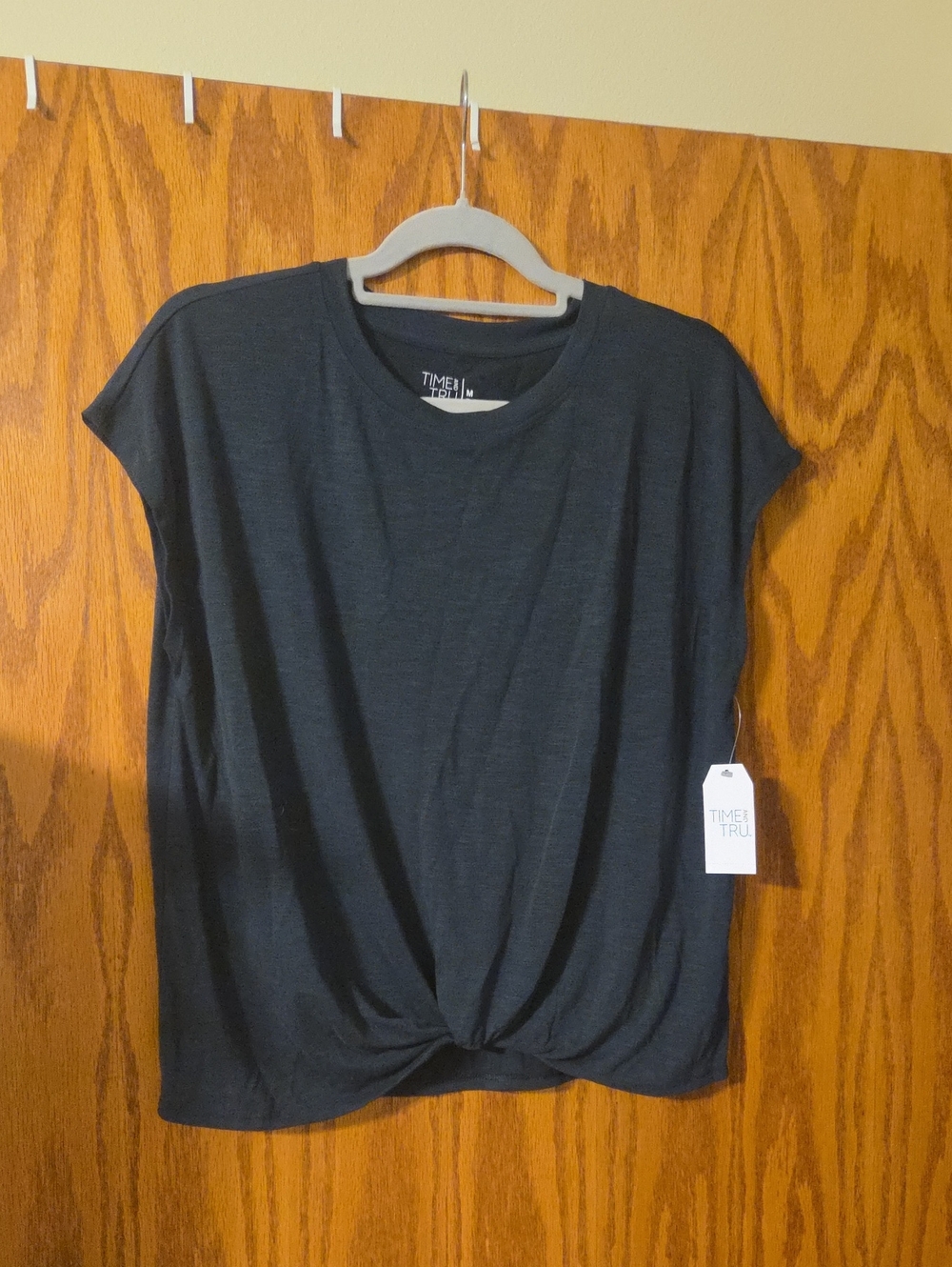 Time and Tru Black Short-Sleeve Twist-Hem Tee